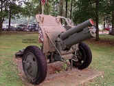 4dot5inch_howitzer_cas2.jpg (82479 byte)