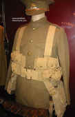 british_unif_hgm1.jpg (70064 byte)