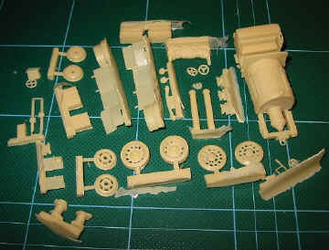 mgm_bzug_kitparts1.jpg (90450 byte)
